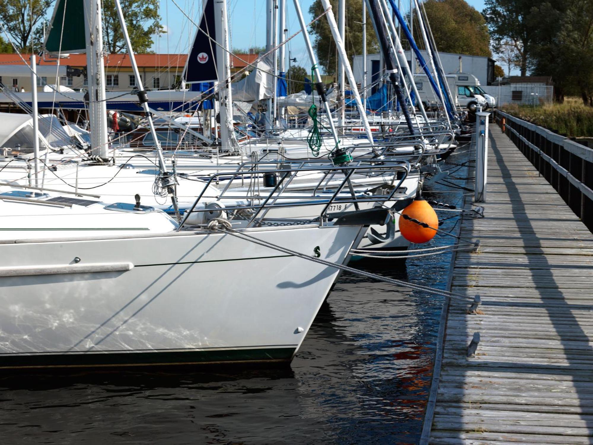 Residenz Am Yachthafen Windspiel Lägenhet Kirchdorf  Exteriör bild